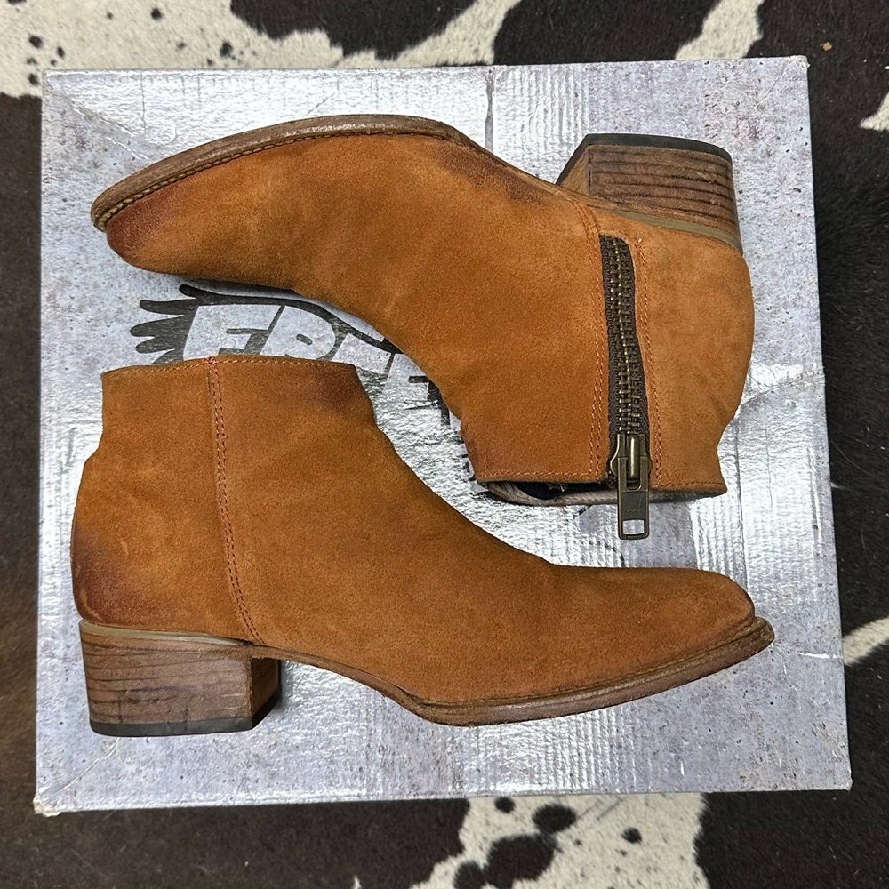 Freebird Onyx Rust Boots
